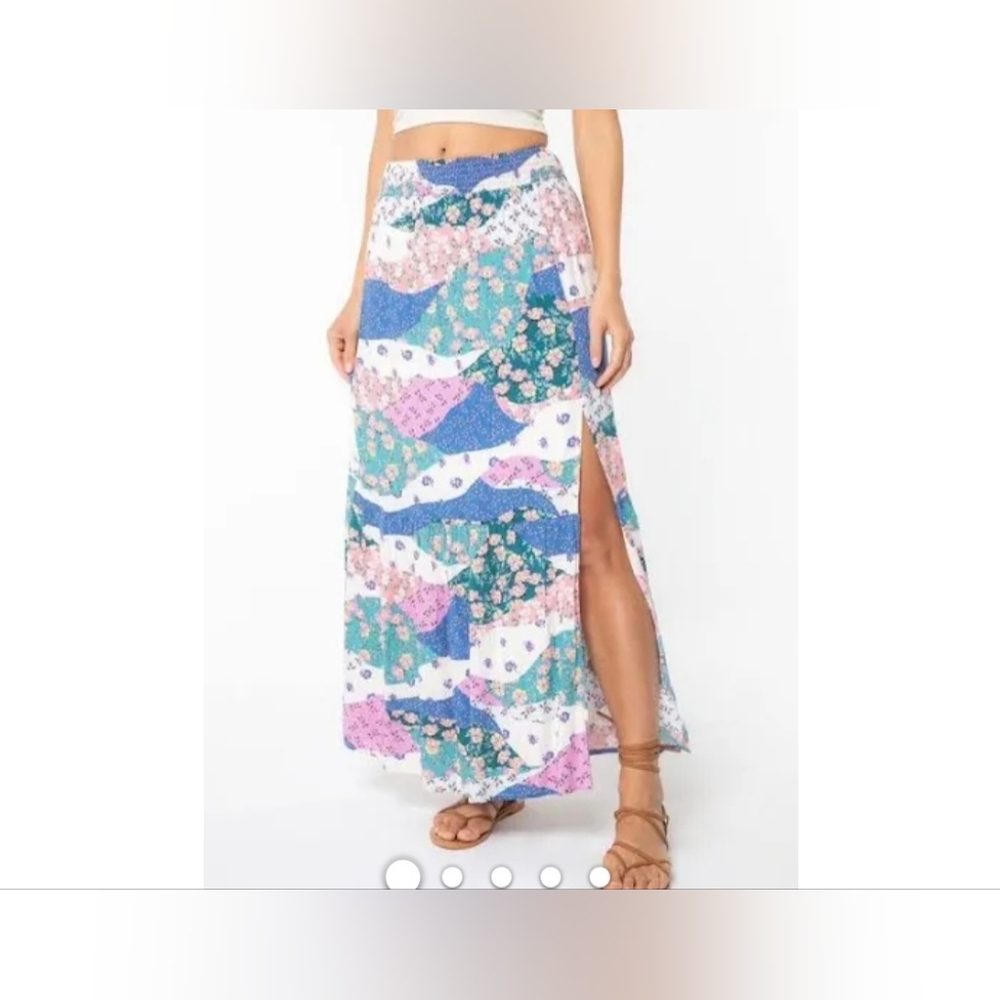 LOVESTITCH WOMEN'S ONE STEP AHEAD MAXI SKIRT, PATCHWORK FLORAL PRINT, SIZE L.